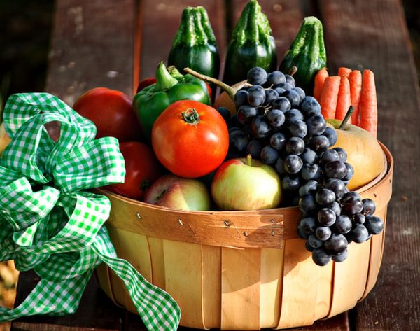 produce-basket-fruit-vegetables