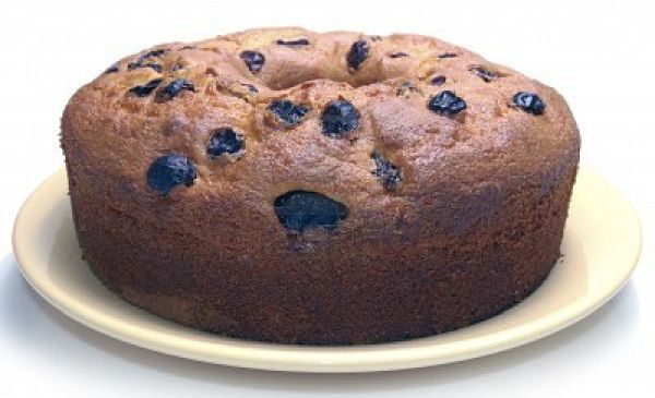 4002449-homemade-cake-covered-with-nuts-and-raisins