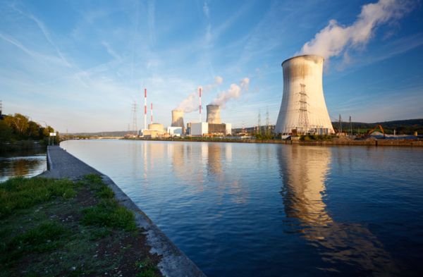 Nuclear energy power plants and water usage