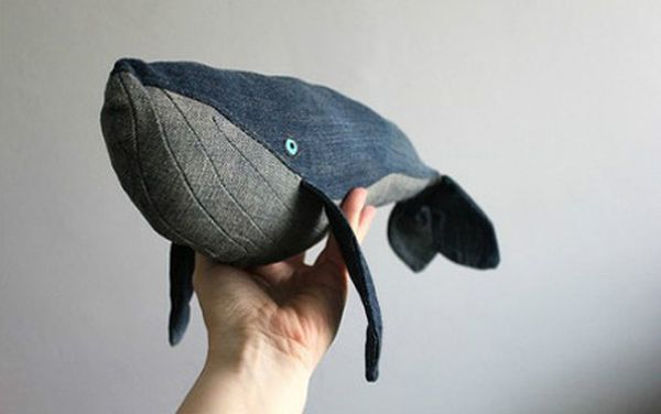 Soft toys can be made by filling your old socks