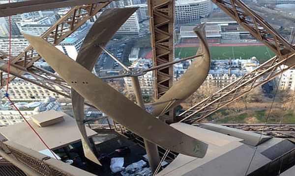 wind turbines on Eiffel Tower (2)