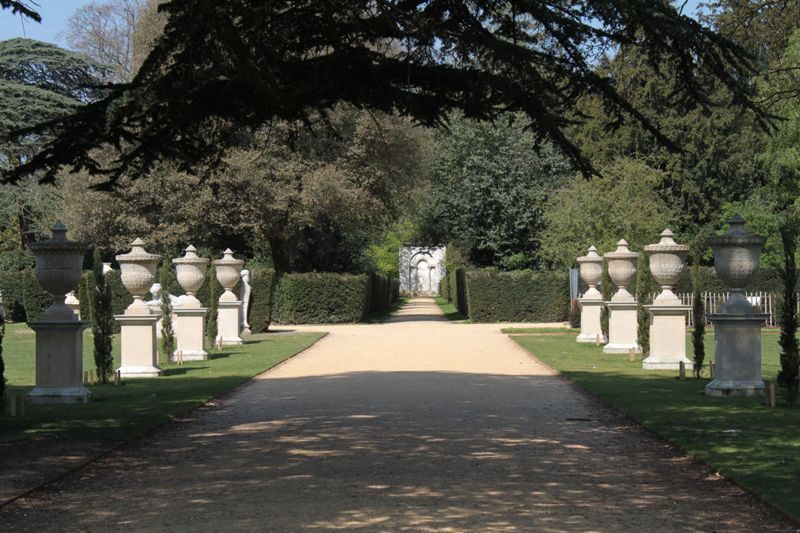 Chiswick house garden by William Kent