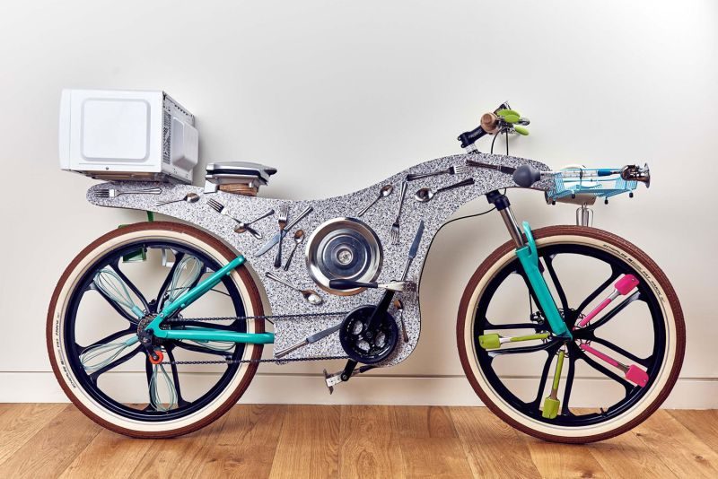 Deliveroo  Up-cycled bikes 