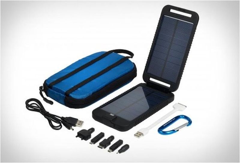 Solar-Monkey-Charger