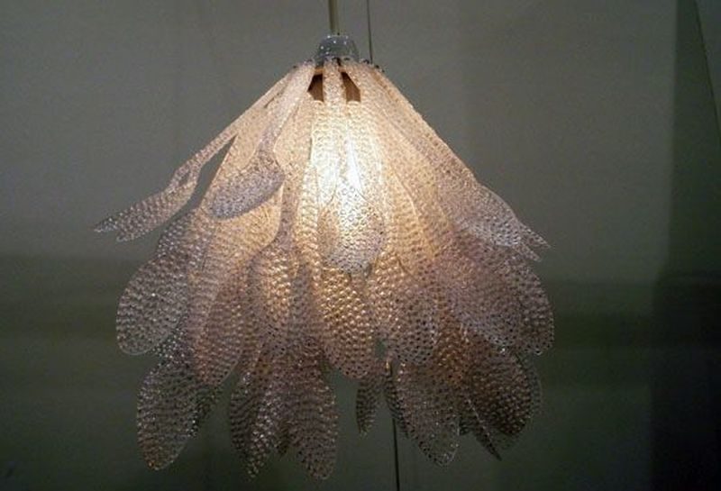 Daisuke Hiraiwa Recycled plastic spoon chandelier