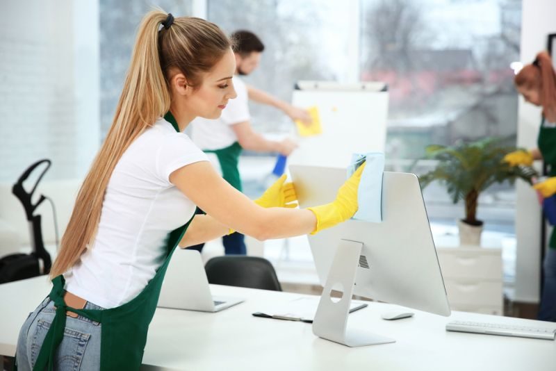 4 Key Tips on How to Clean Your Office in An EcoFriendly Way Ecofriend