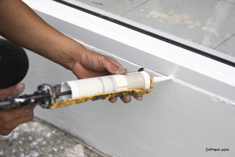 Seal-up-gaps-in-your-home