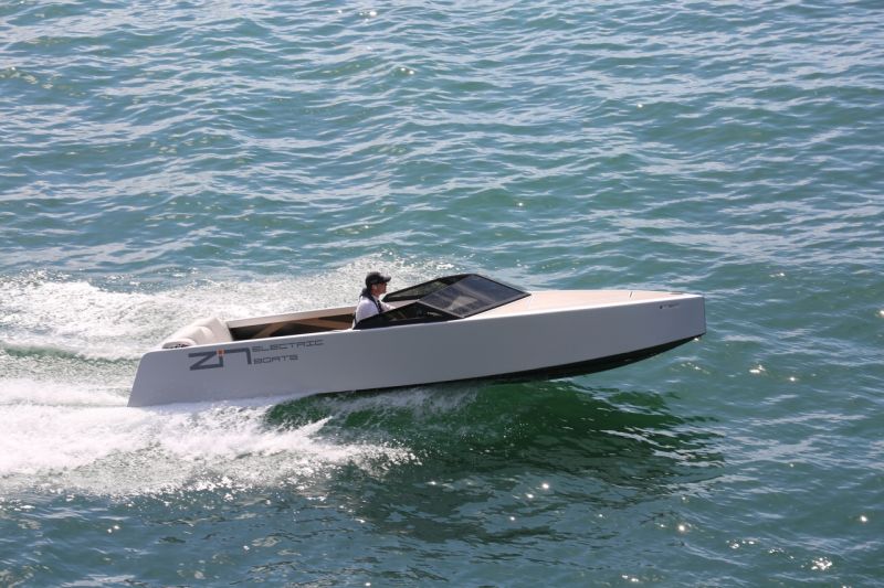 Zin Boats Z2R