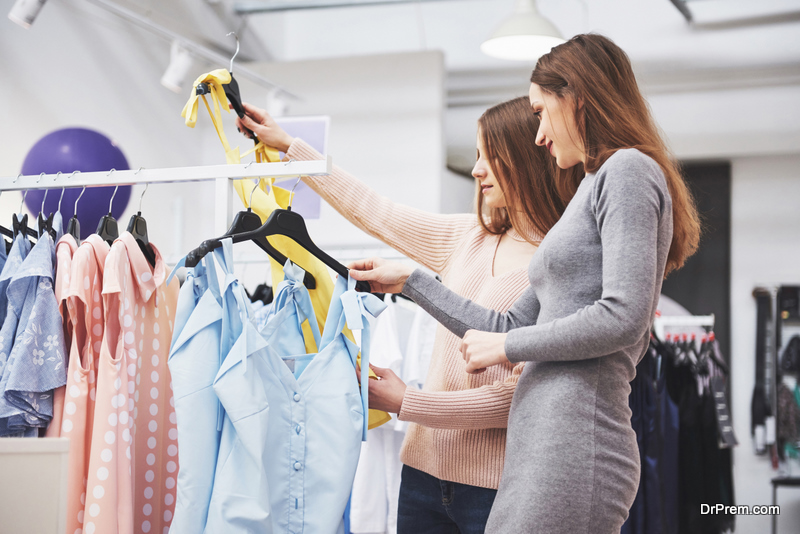 women-buying-clothes